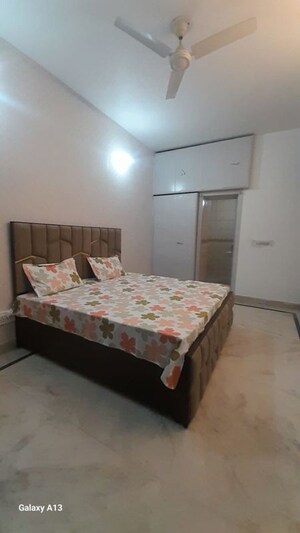 Bedroom in 3 BHK Builder Floor at Sector 23 – for Rent