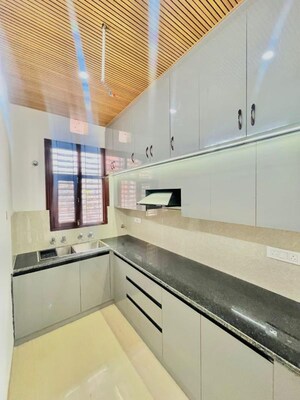 Kitchen in 2 BHK Apartment at Shiva Motia Huys, Pir Machalla – for Sale