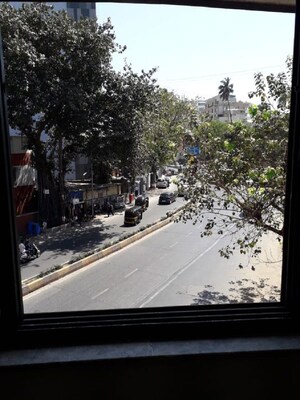 Swimming Pool in 1 BHK Apartment at Santacruz West – for Rent