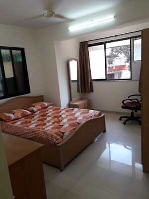 Bedroom in 1 BHK Apartment at Santacruz West – for Rent