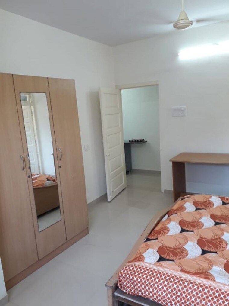 Bedroom, santacruz west 1 Bedroom 500 Sq.Ft. Apartment In Santacruz West Mumbai 10683227