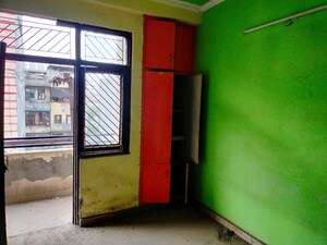 Room in  Apartment at Loni – for Sale