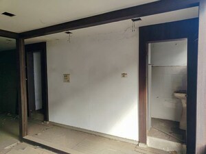 Room in  Shop at Mp Nagar – for Sale