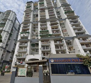  Apartment For Sale in Sadiqpur