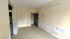 Room in  Apartment at Shirdhon – for Sale
