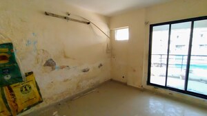 Room in  Apartment at Shirdhon – for Sale