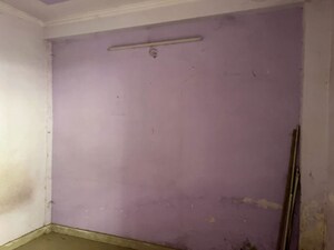 Room in  Apartment at Loni – for Sale