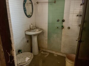 Bathroom in  Apartment at Loni – for Sale