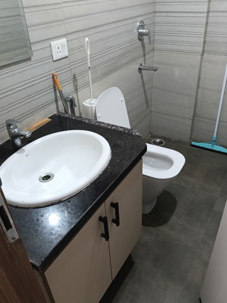 Team Area, the-center-court 3 Bedroom 2175 Sq.Ft. Apartment In Sector 88a Gurgaon 10683377
