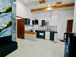 1 BHK Builder Floor For Rent in Aman Vihar