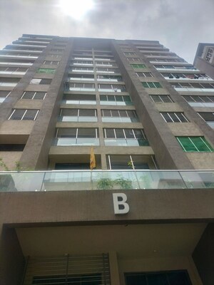  Apartment For Sale in Royal Star Town Ship