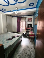 3 BHK +  110 Sq.Ft. Builder Floor in Chirag Dilli