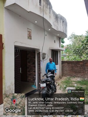 Parking in  Independent House at Rampur Basti – for Sale