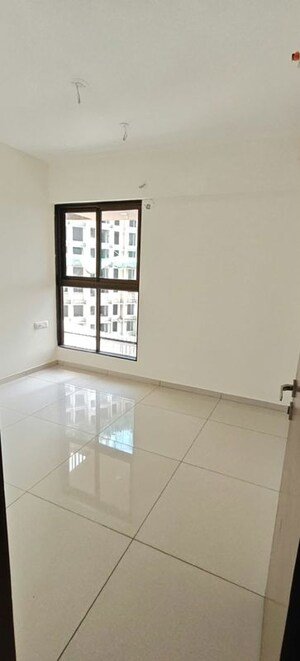 Master Bedroom in 1 BHK Apartment at Chandak 34 Park Estate D Wing, Goregaon West – for Rent