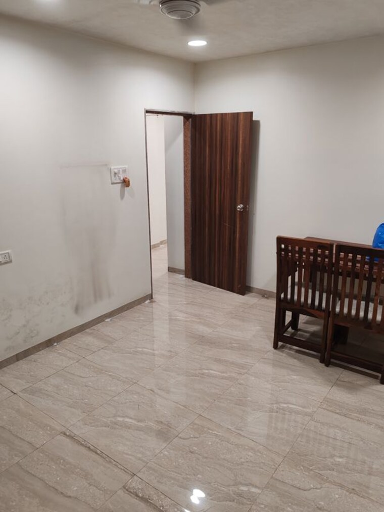 Room, manju-mahal-apartment 1 Bedroom 650 Sq.Ft. Apartment In Pali Hill Mumbai 10642610