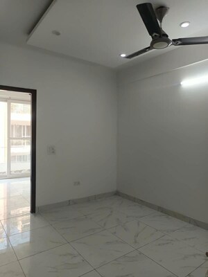 Room in 3 BHK Builder Floor at MS Enclave Zirakpur, Dhakoli – for Sale
