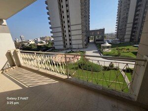 Balcony in 2.5 BHK Apartment at Pareena Micasa, Sector 68 – for Sale