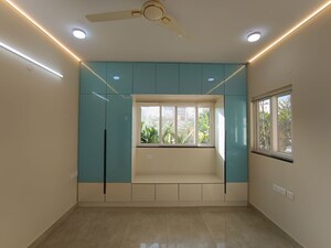 Room in 2.5 BHK Apartment at Candeur 40, Miyapur – for Rent