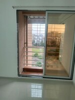 1 BHK +  650 Sq.Ft. Apartment in Sector 6 Ulwe