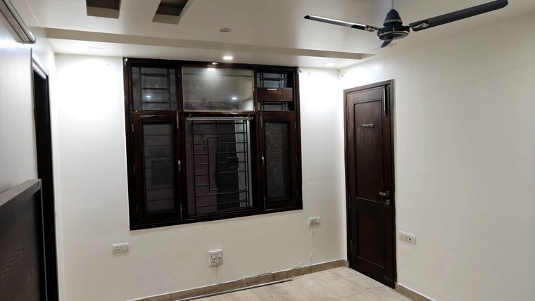 Master Bedroom, state bank colony 3 Bedroom 1800 Sq.Ft. Builder Floor In State Bank Colony Delhi 10683617