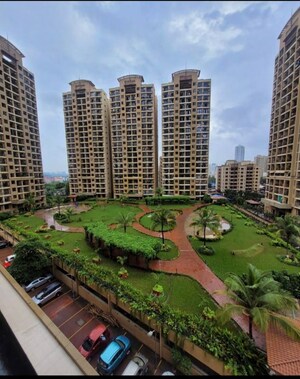 1 BHK Apartment For Rent in K Raheja Heights, Malad East