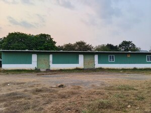 Plot Area in  Shop at Nallapadu – for Sale