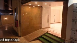 2 BHK Apartment – Entrance View at Abrol Signature, Malad West - for Sale