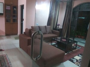 Living Room in 3 BHK Builder Floor at Palam Vihar – for Rent