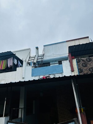  Independent House For Sale in Makhmalabad