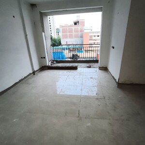 Room in 2 BHK Apartment at Omaxe Grand Omaxe, Gomti Nagar – for Sale