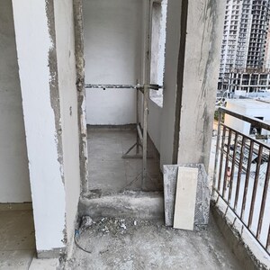 Balcony in 2 BHK Apartment at Omaxe Grand Omaxe, Gomti Nagar – for Sale