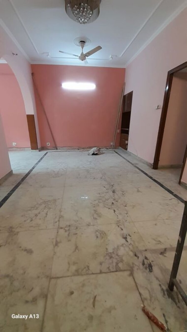Room, ansal-plaza-sector-23 2 Bedroom 1200 Sq.Ft. Builder Floor In Sector 23 Gurgaon 10683755