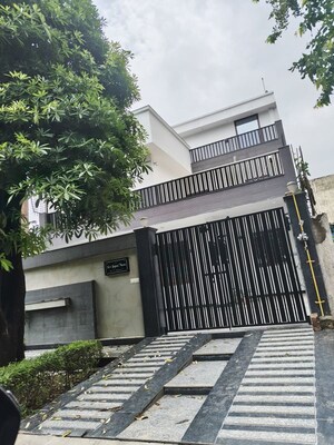 4 BHK Independent House For Sale in Omicron Ii Greater Noida