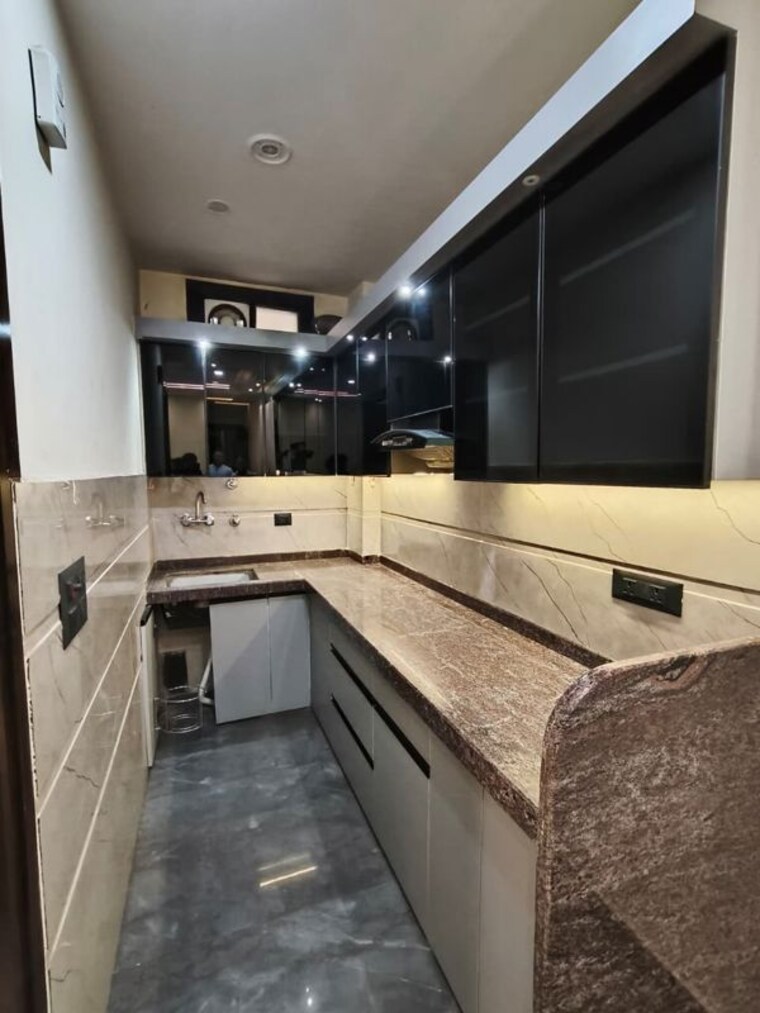 Kitchen, dwarka mor 2 Bedroom 60 Sq.Yd. Builder Floor In Dwarka Mor Delhi 10683814