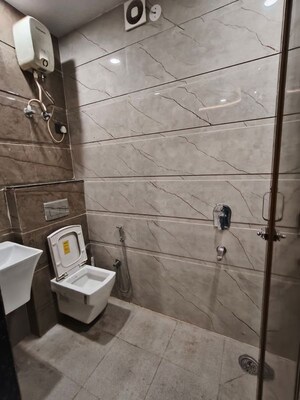 Bathroom in 2 BHK Builder Floor at Dwarka Mor – for Rent