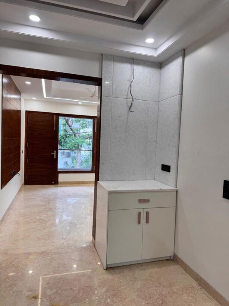 Room, palam vihar 3 Bedroom 2200 Sq.Ft. Builder Floor In Palam Vihar Gurgaon 10683849