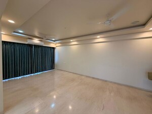 Room in 3 BHK Apartment at Sukhwani Euphoria, Baner – for Rent