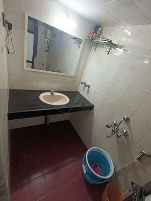 Bathroom in 1 BHK Apartment at Evergreen city, Mira Road – for Rent