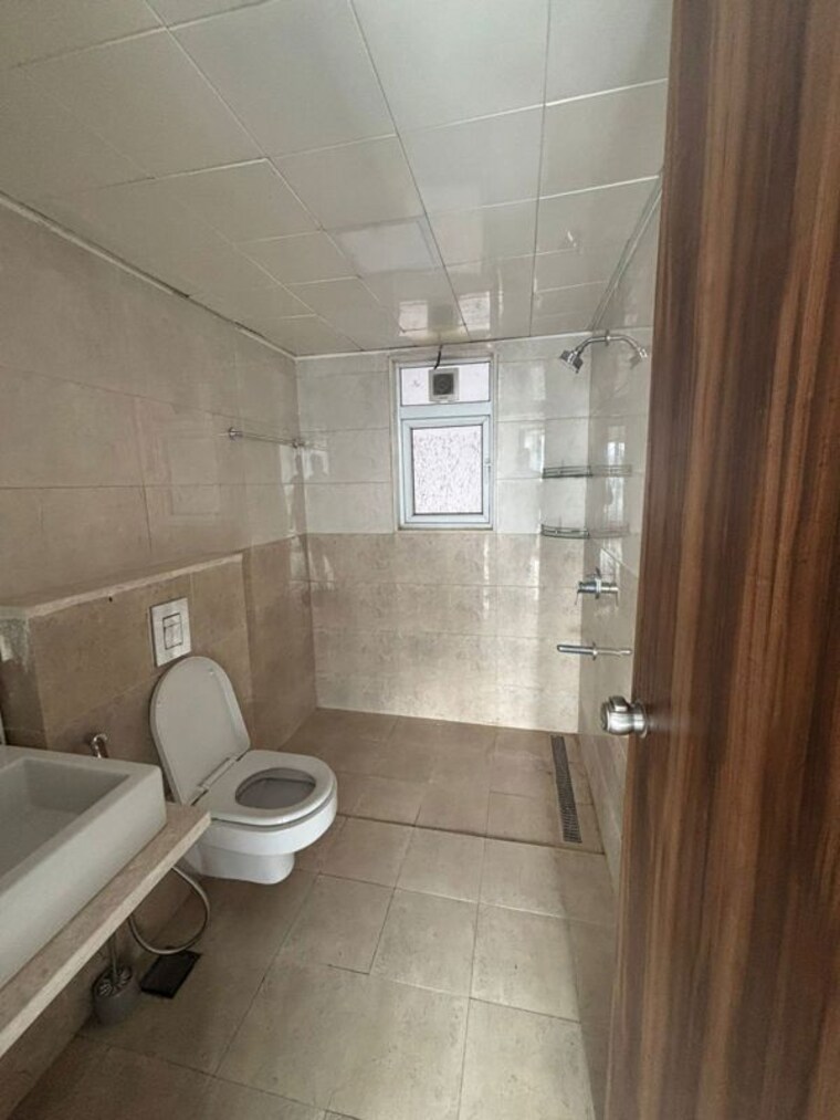 Bathroom, nahar-f-residences 3 Bedroom 1223 Sq.Ft. Apartment In Balewadi Pune 10684034