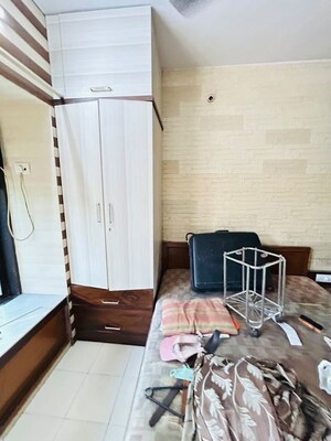 Team Area in 2 BHK Apartment at Raj Heritage, Borivali West – for Rent