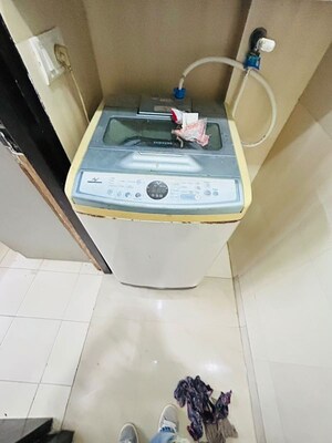 Furnished Amenities in 2 BHK Apartment at Raj Heritage, Borivali West – for Rent