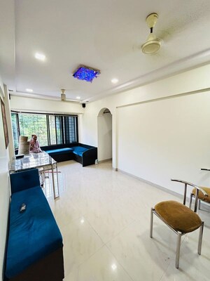 Furnished Amenities in 2 BHK Apartment at Raj Heritage, Borivali West – for Rent