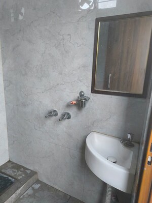 Bathroom in 4 BHK Builder Floor at SS Linden, Sector 84 – for Sale