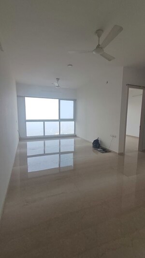 2 BHK Apartment For Rent in LnT Realty Crescent Bay, Parel