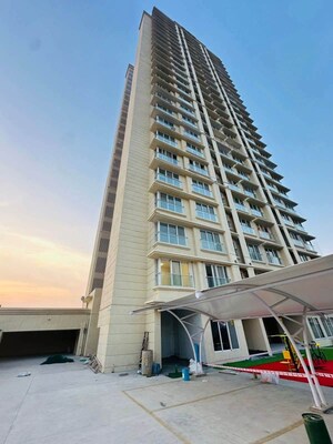 2 BHK Apartment – Exterior View View at Lodha Woods, Kandivali East - for Rent