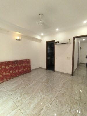 Room in 3 BHK Independent House at Sector 45 – for Rent