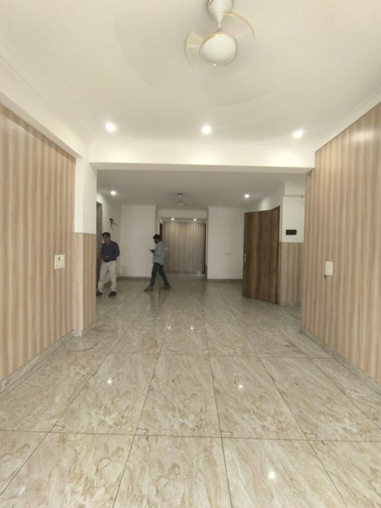 Room, sector 45 3 Bedroom 3000 Sq.Ft. Independent House In Sector 45 Gurgaon 10684081
