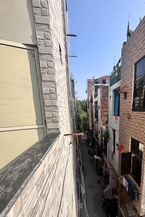 2 BHK Independent House – Exterior View View at Seemapuri - for Rent