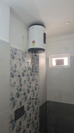 Bathroom in 2 BHK Independent House at Dalanwala – for Rent