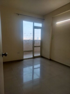 Room in 2 BHK Apartment at Pyramid Urban Homes, Sector 70a – for Rent
